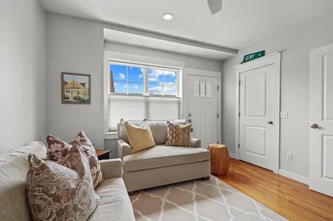 38 Greene Street East Greenwich RI 02818