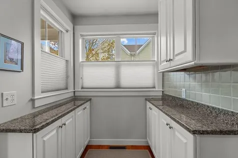 38 Greene Street East Greenwich RI 02818