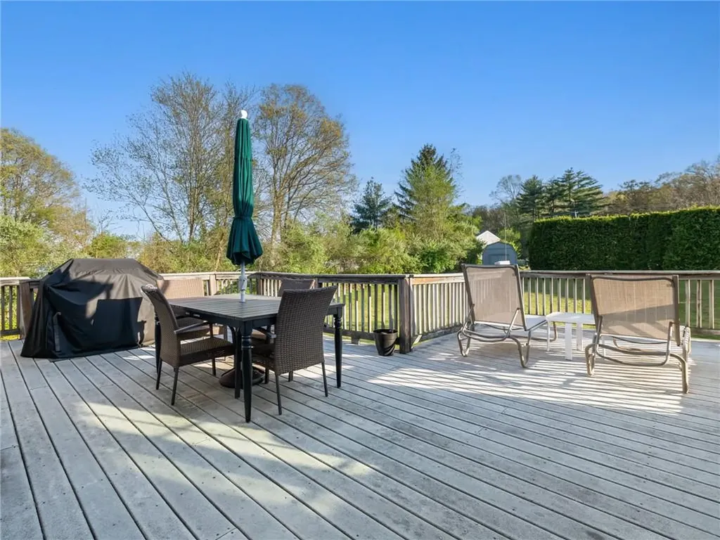 6 Glenna Drive Smithfield RI 02917