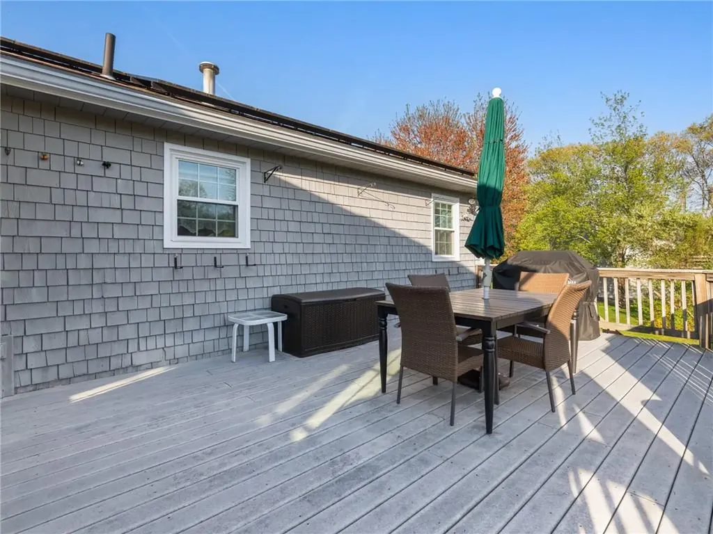 6 Glenna Drive Smithfield RI 02917