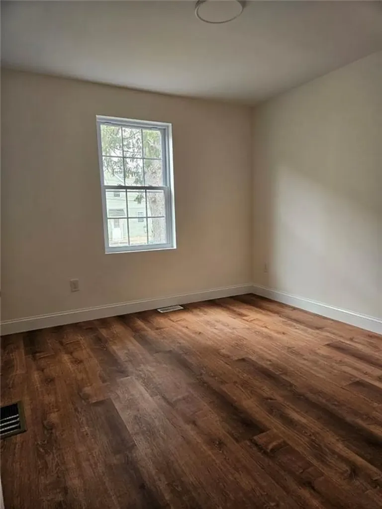 22 Longmont Street Providence RI 02908