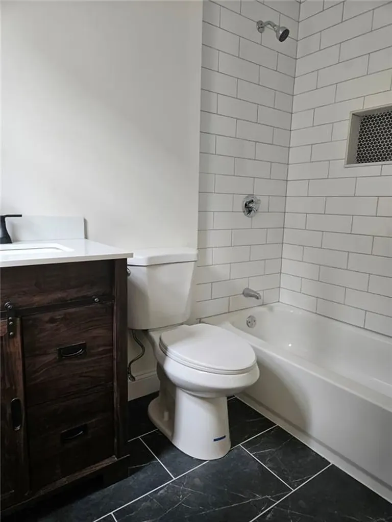 22 Longmont Street Providence RI 02908