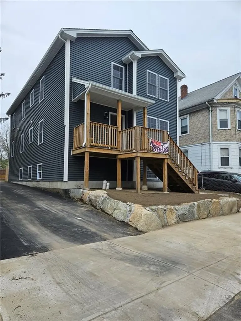 22 Longmont Street Providence RI 02908