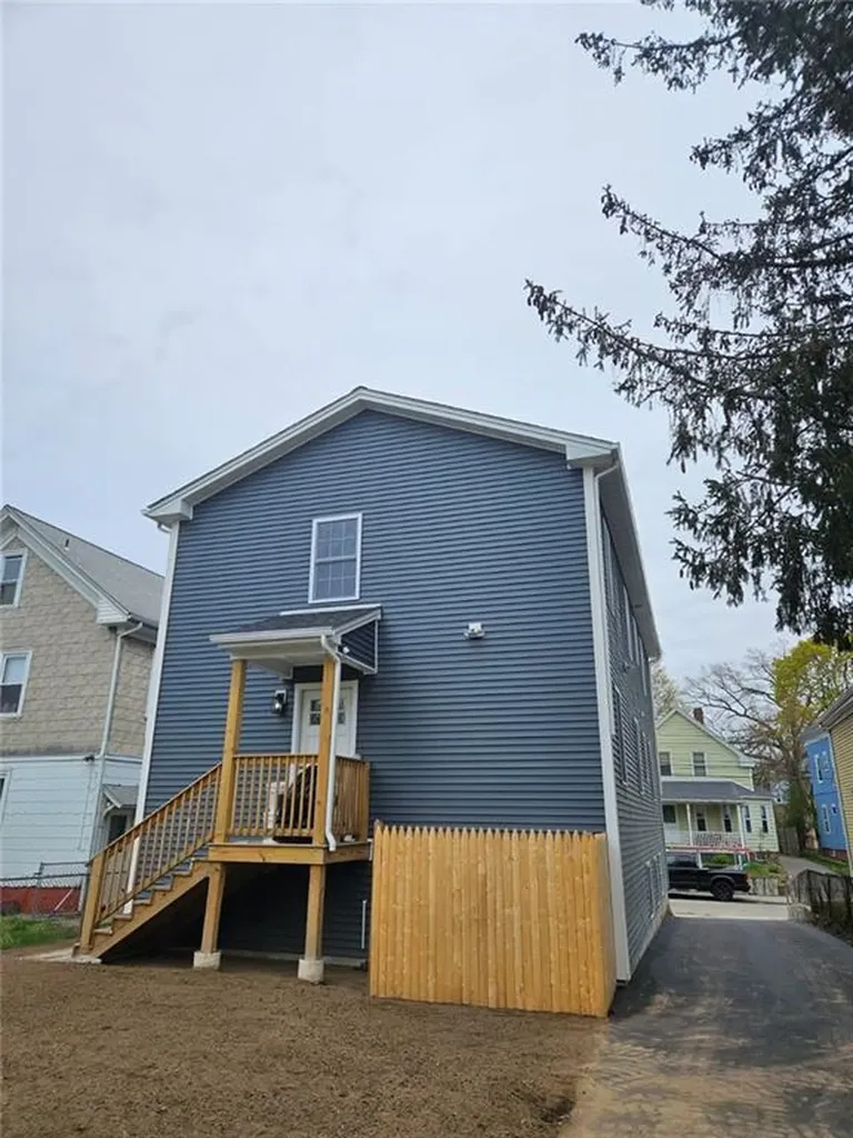 22 Longmont Street Providence RI 02908