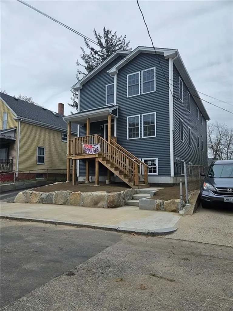 22 Longmont Street Providence RI 02908