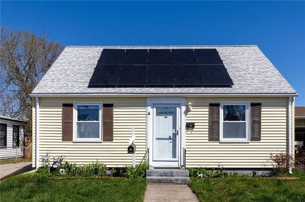 46 Lindesta Road Pawtucket RI 02861