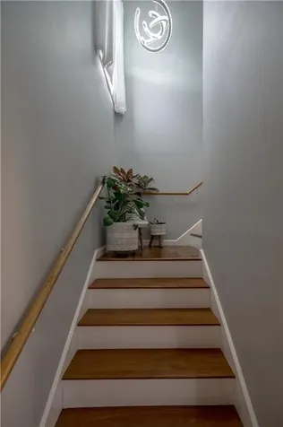 89 Dixon Street Providence RI 02907