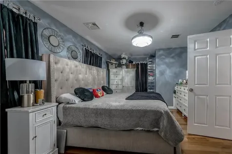 89 Dixon Street Providence RI 02907