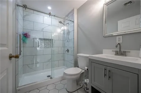 89 Dixon Street Providence RI 02907