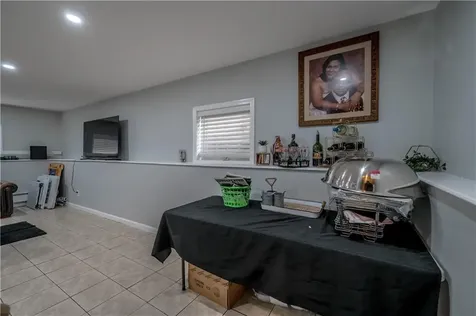 89 Dixon Street Providence RI 02907