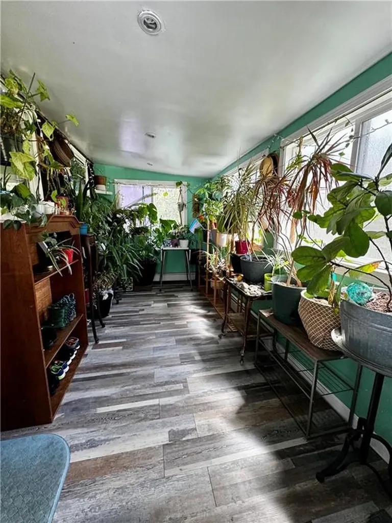 78 Perkins Avenue Cranston RI 02910