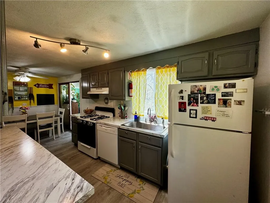 78 Perkins Avenue Cranston RI 02910