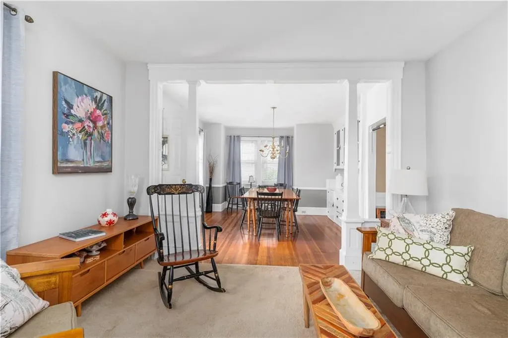 44 Benedict Street Pawtucket RI 02861