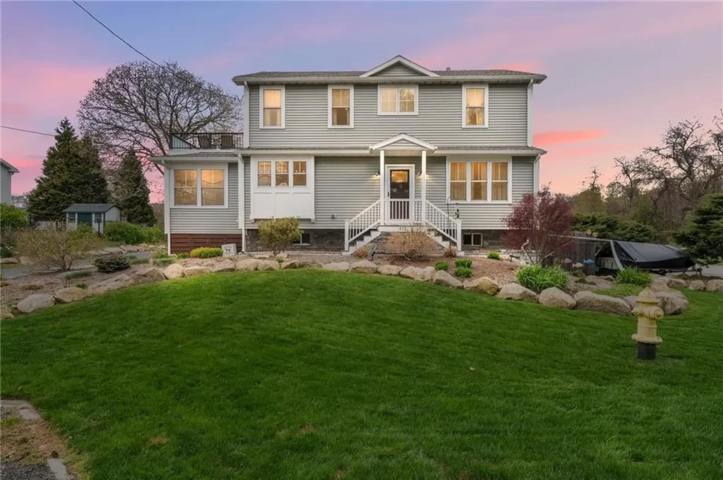411 Wandsworth Street Narragansett RI 02882
