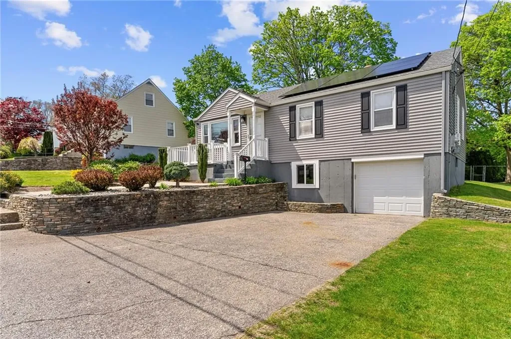 71 Westfield Drive Cranston RI 02920