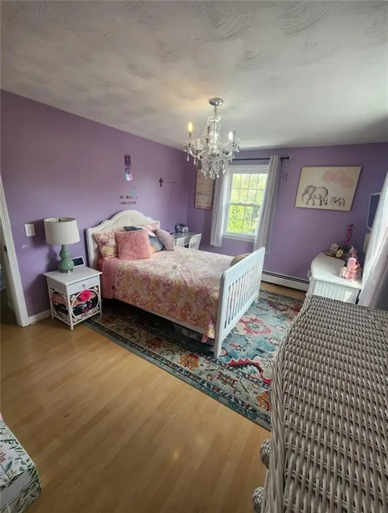 15 Ann Court Cranston RI 02921