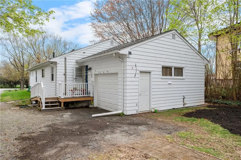 2666 Diamond Hill Road Cumberland RI 02864