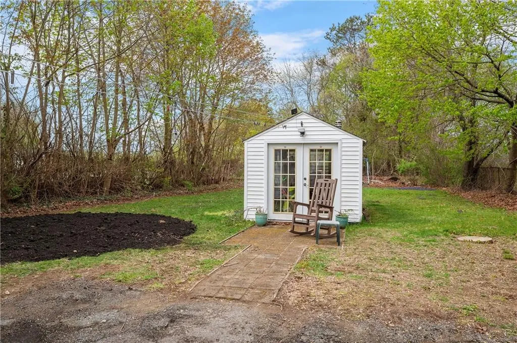 2666 Diamond Hill Road Cumberland RI 02864