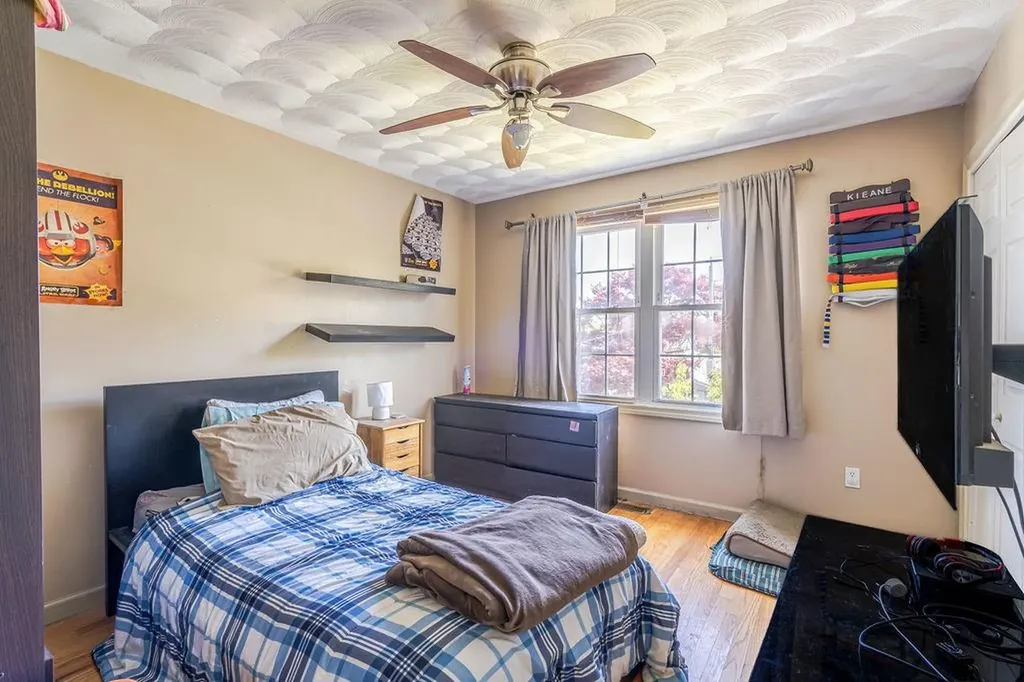 231 Rockwood Avenue Cranston RI 02920