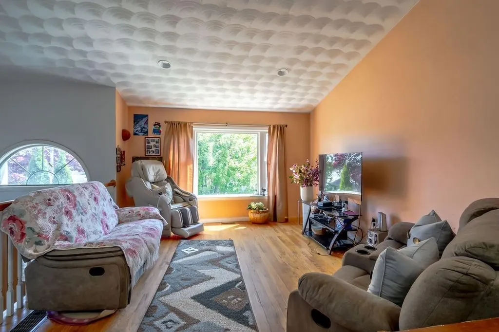 231 Rockwood Avenue Cranston RI 02920