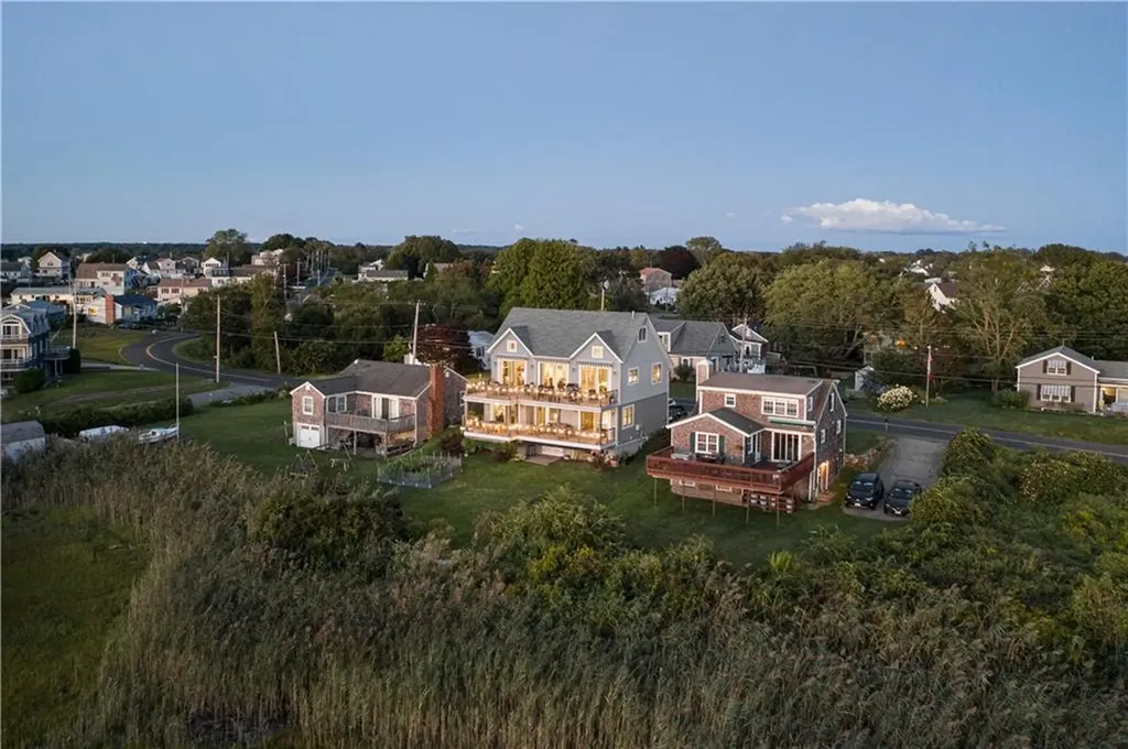 56 Conch Road Narragansett RI 02882