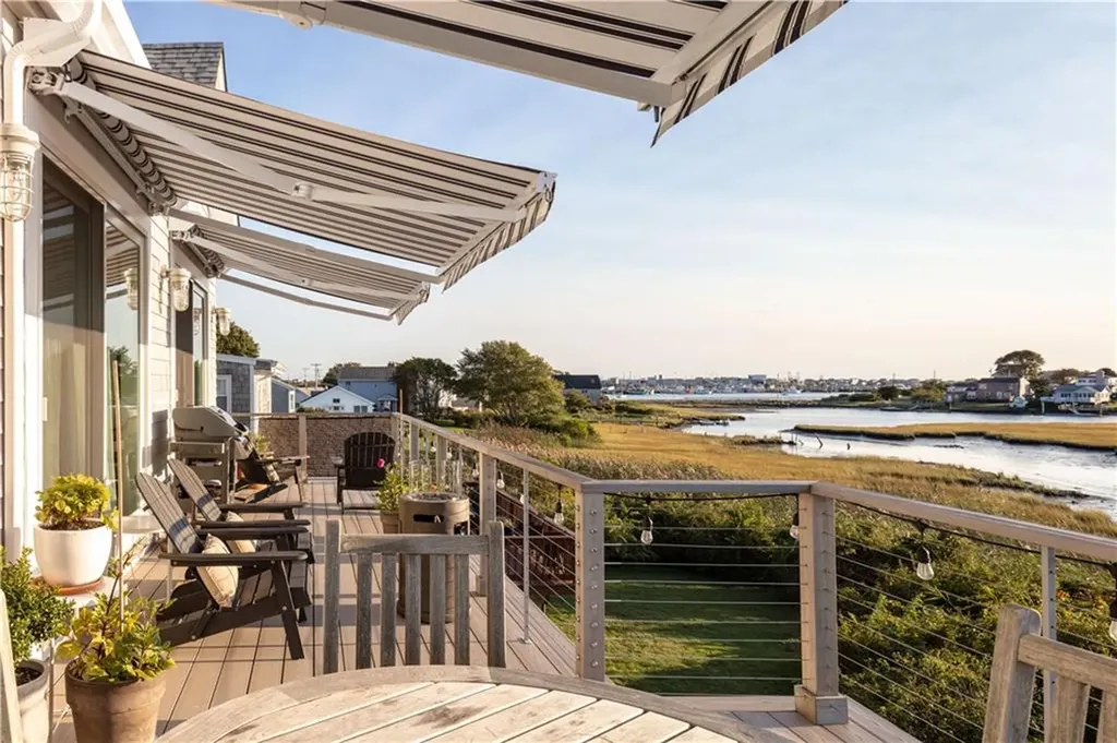 56 Conch Road Narragansett RI 02882