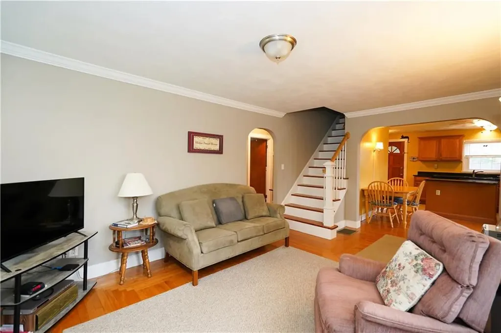 65 Felsmere Avenue Pawtucket RI 02861