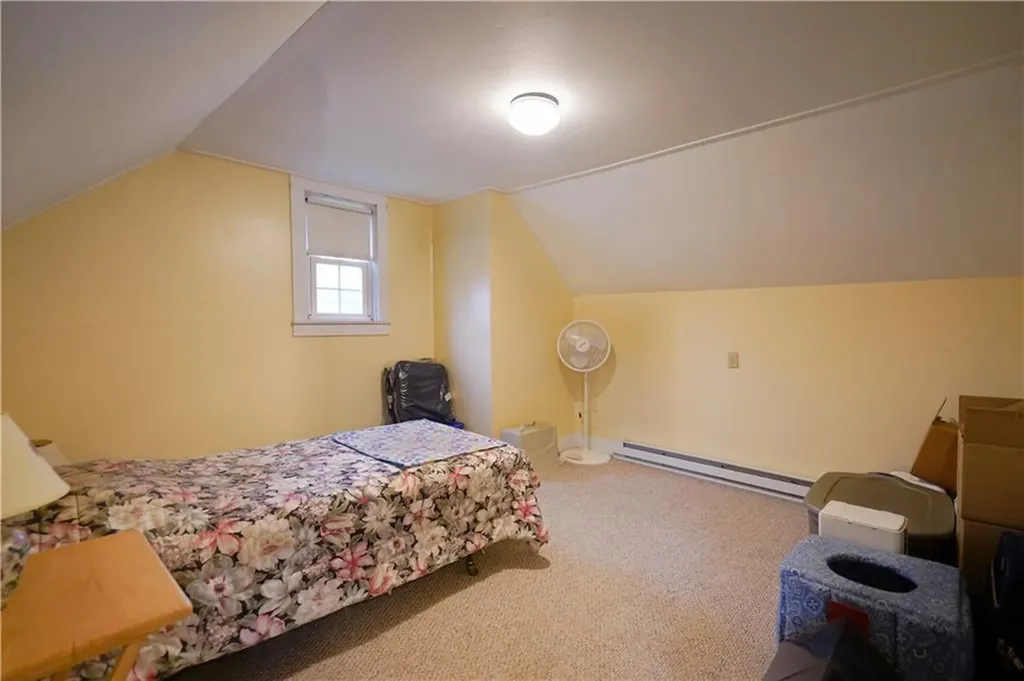 65 Felsmere Avenue Pawtucket RI 02861