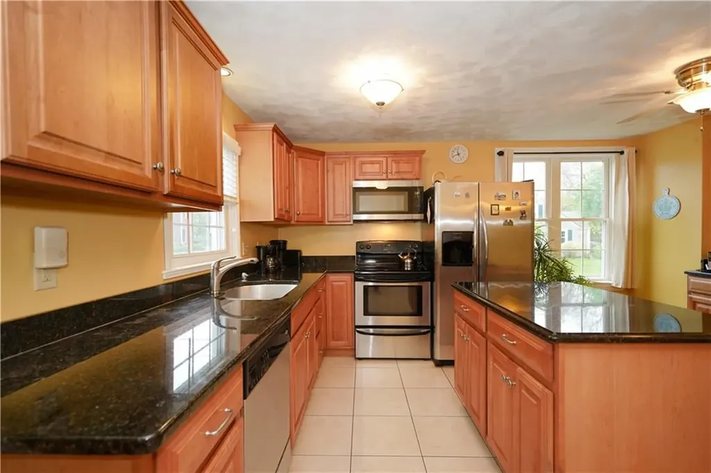 65 Felsmere Avenue Pawtucket RI 02861
