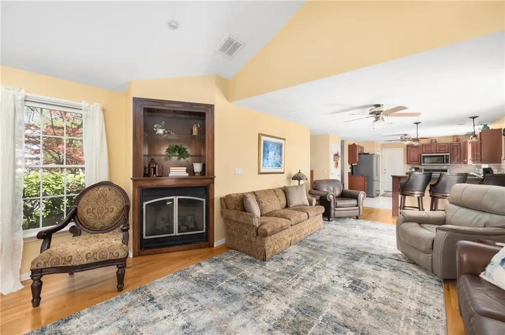 28 Whispering Pines Drive Cranston RI 02921