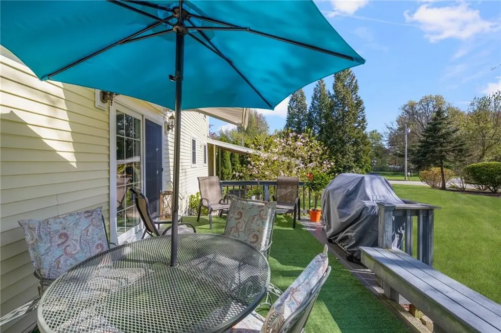 28 Whispering Pines Drive Cranston RI 02921