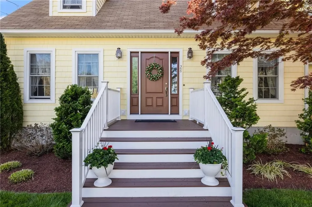 28 Whispering Pines Drive Cranston RI 02921