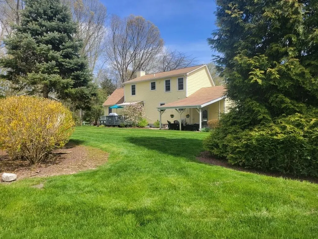 28 Whispering Pines Drive Cranston RI 02921