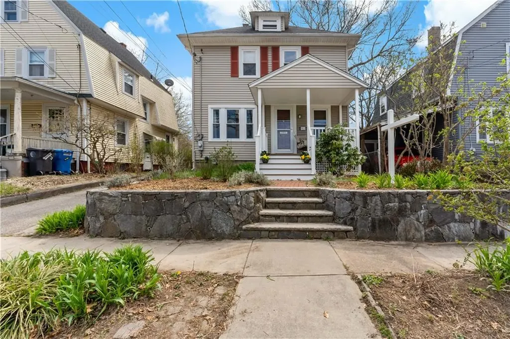 84 Bartlett Avenue Cranston RI 02905