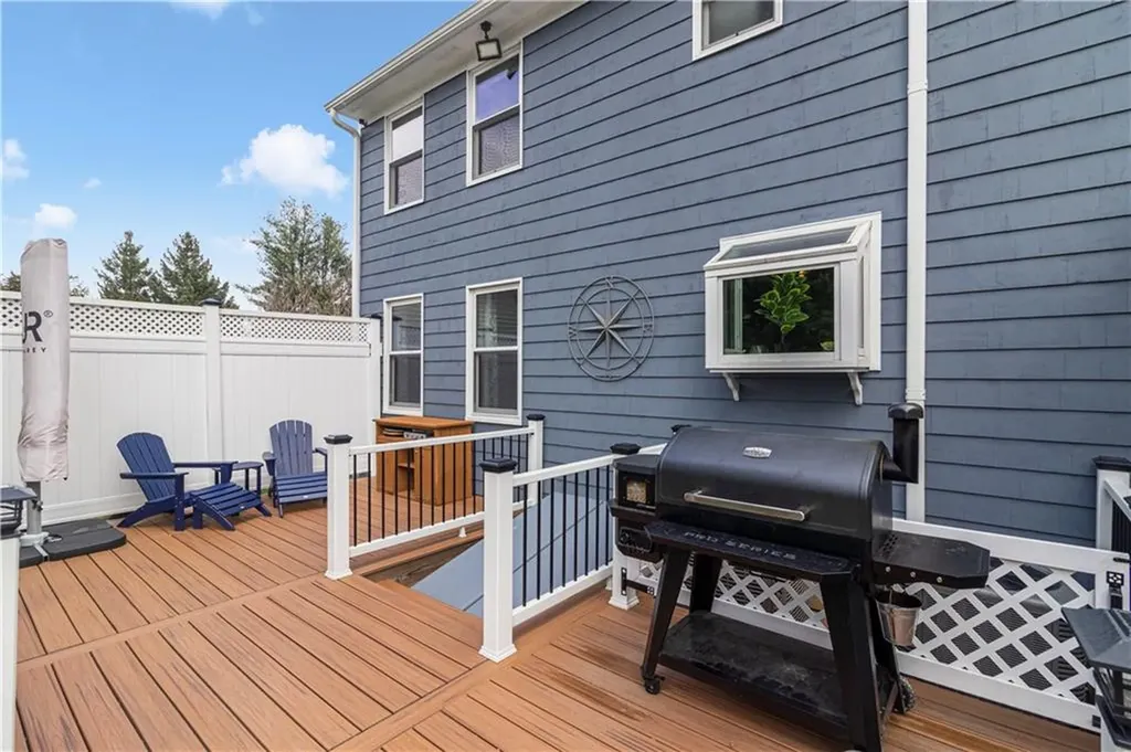 85 Mollie Drive Cranston RI 02921