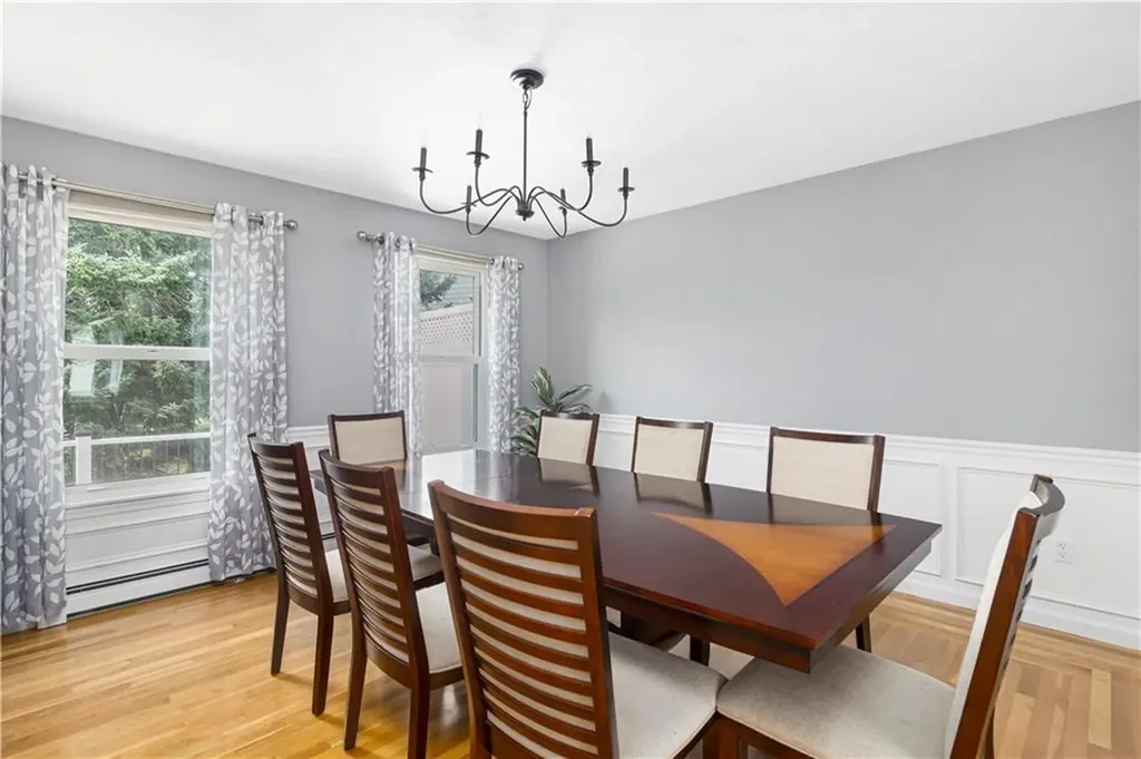 85 Mollie Drive Cranston RI 02921
