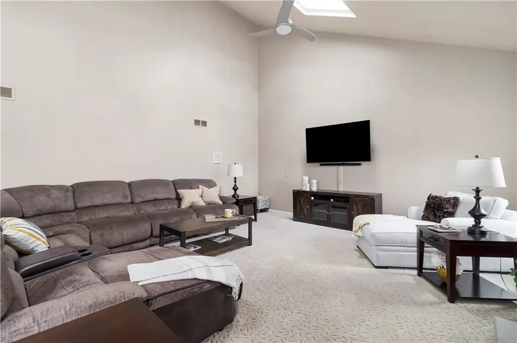 85 Mollie Drive Cranston RI 02921