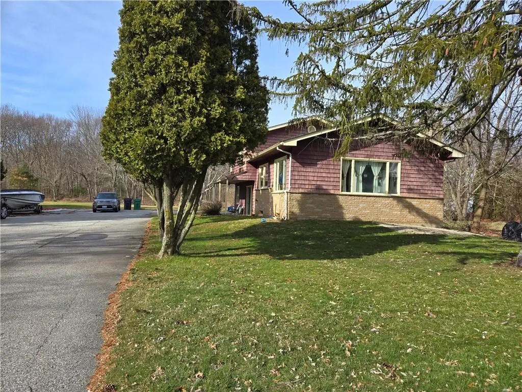 2697 Hartford Avenue Johnston RI 02919
