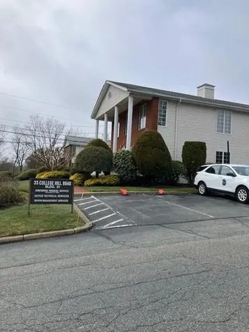 33 College Hill Road Warwick RI 02886