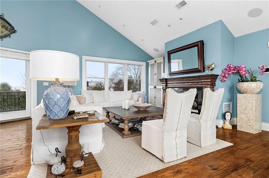 151 153 Allston Avenue Middletown RI 02842