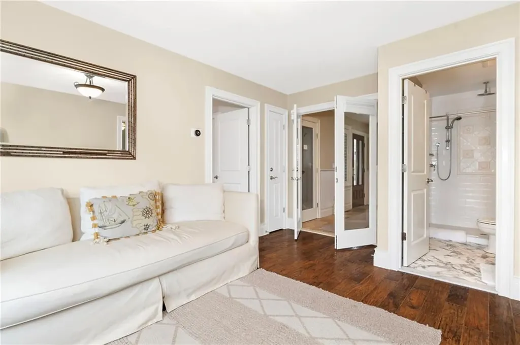 151 153 Allston Avenue Middletown RI 02842