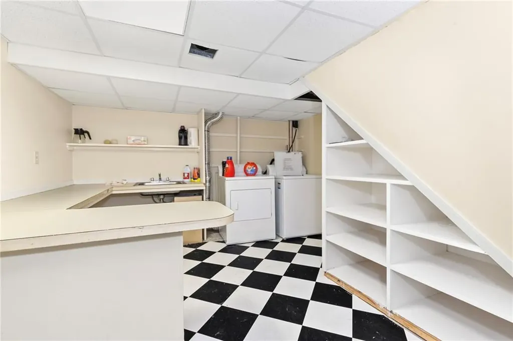 151 153 Allston Avenue Middletown RI 02842