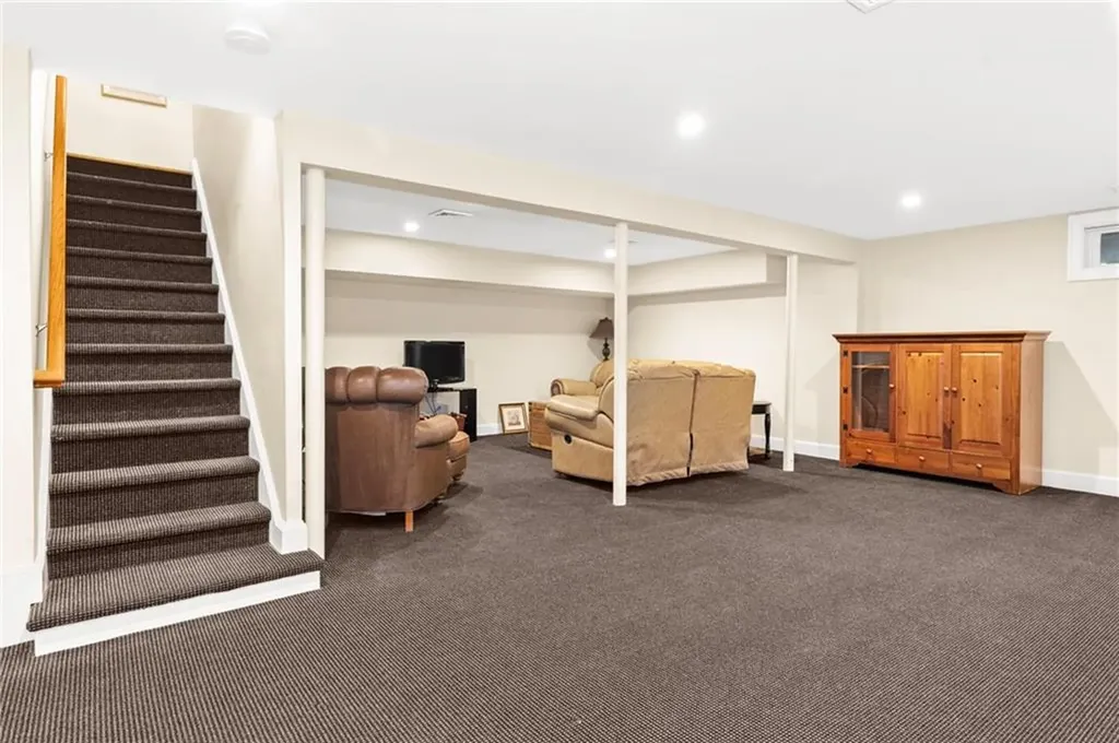 151 153 Allston Avenue Middletown RI 02842