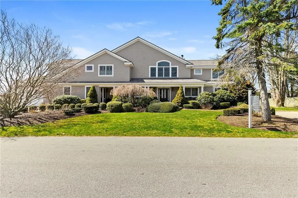 151 153 Allston Avenue Middletown RI 02842