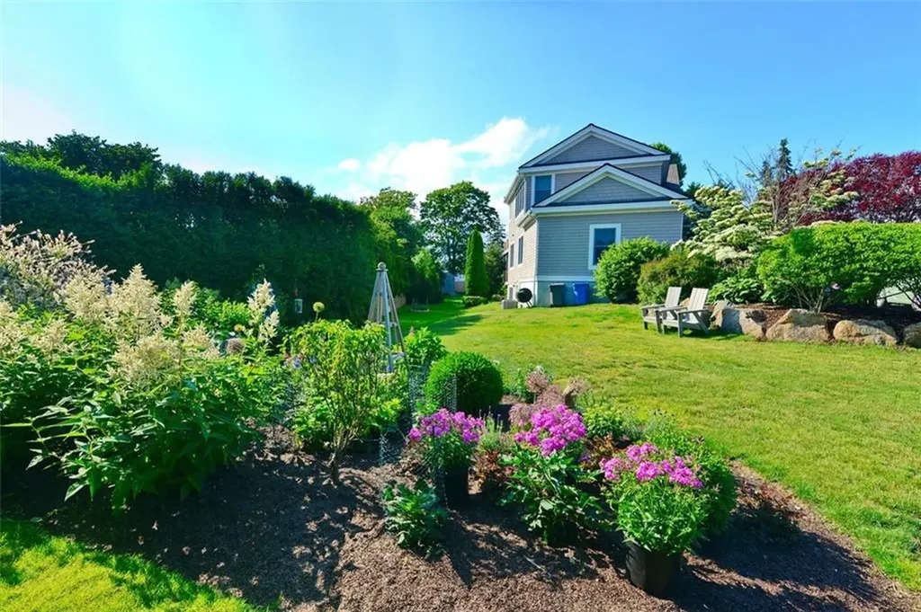 151 153 Allston Avenue Middletown RI 02842