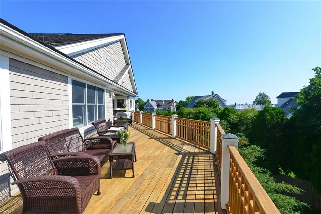 151 153 Allston Avenue Middletown RI 02842