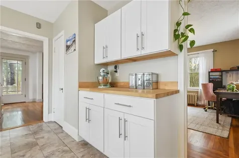 21 Dayton Street Westerly RI 02891