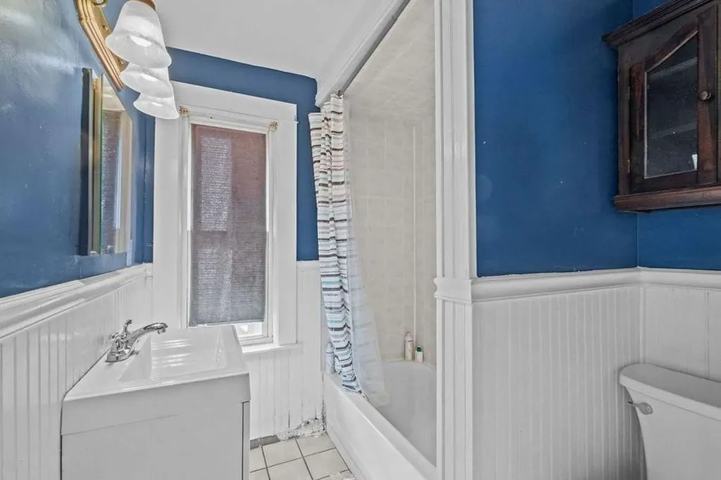 74 Princess Avenue Cranston RI 02920