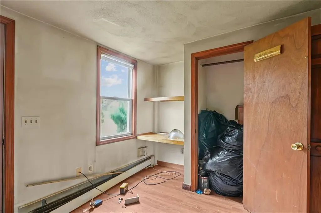 135 Lippitt Avenue Cranston RI 02921