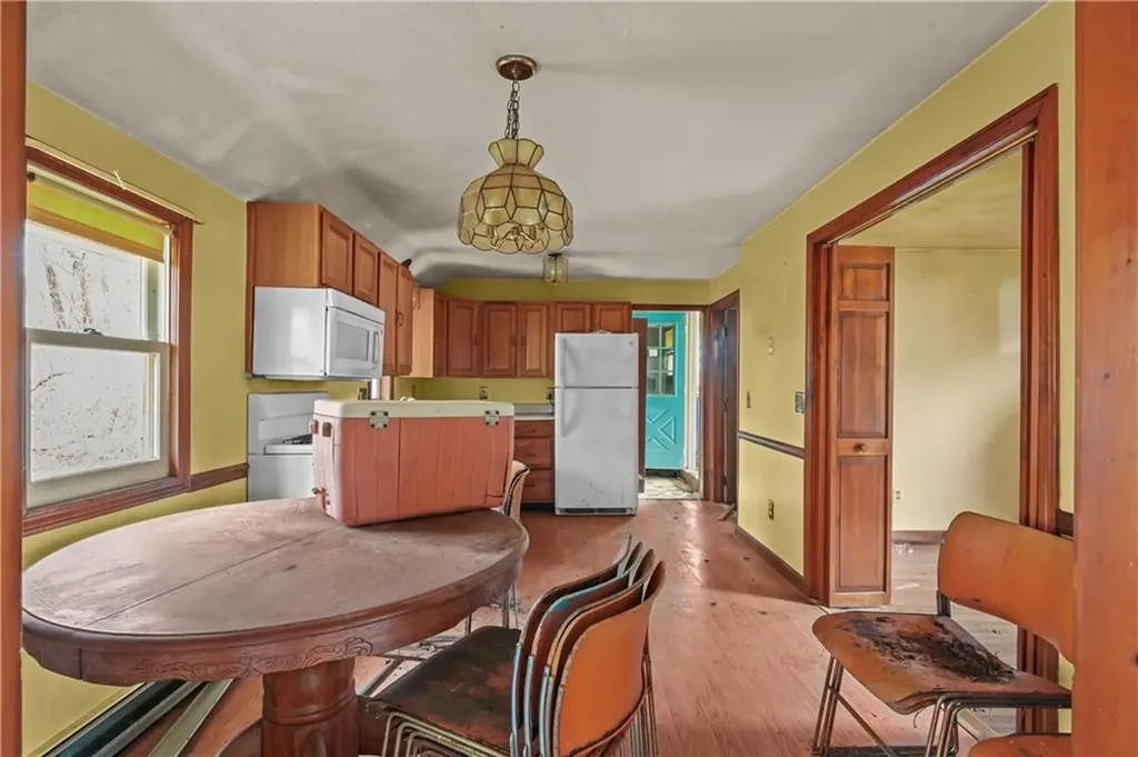 135 Lippitt Avenue Cranston RI 02921